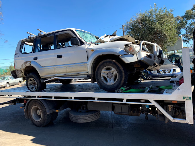 Cash For Damaged 4 Wheel Drive Cash For Damaged 4 Wheel Drive